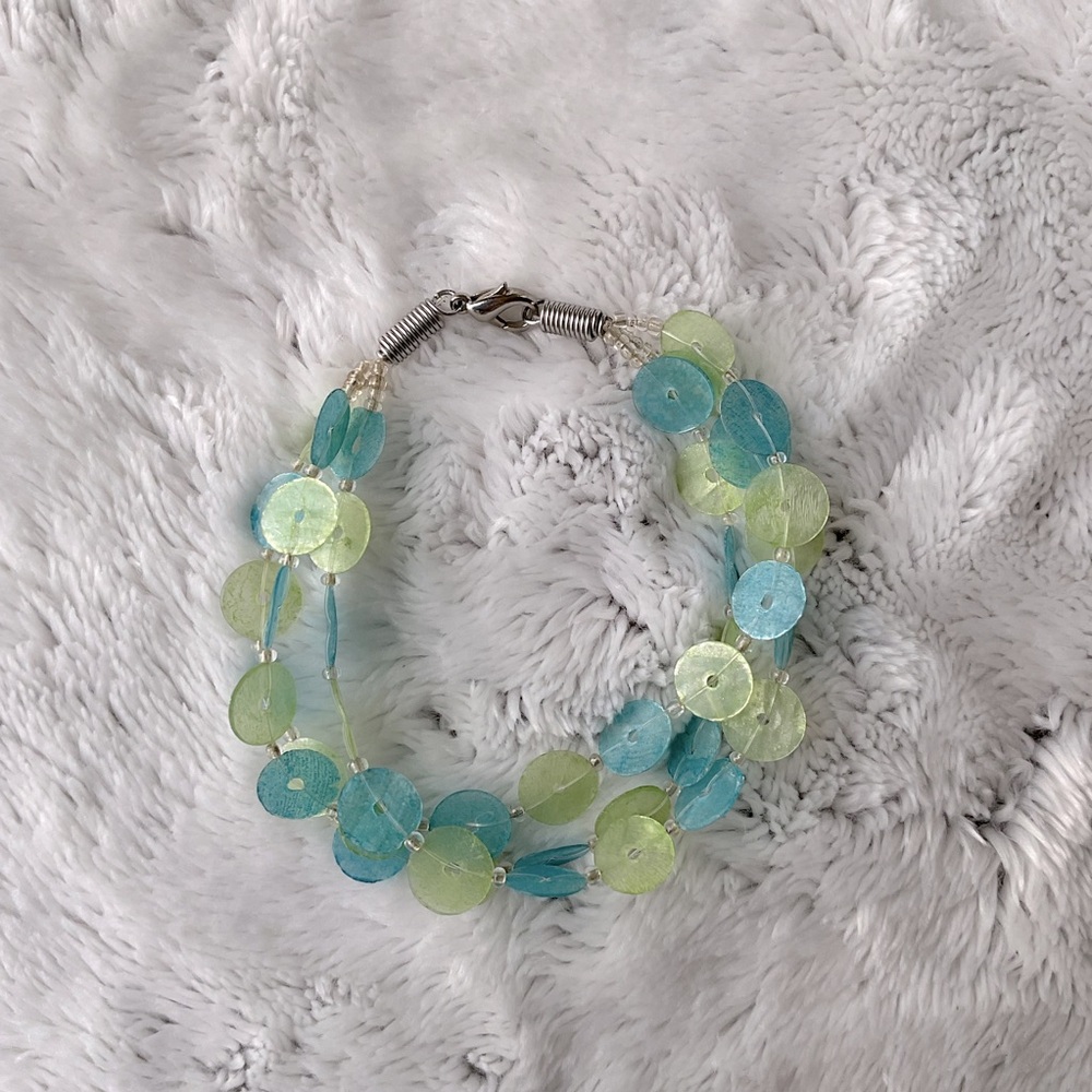 Capiz Shell Beaded Bracelet Plus Blue Organza Bag